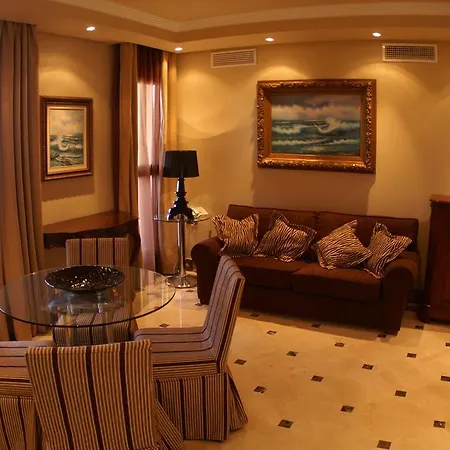 Hotel Plaza (adults Only)