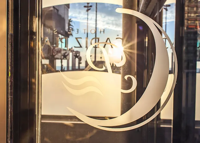 Plaza (adults Only) Hotel