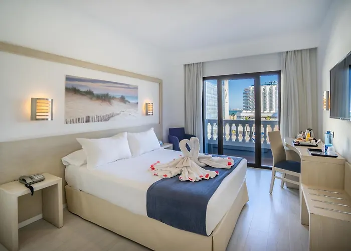 Plaza (adults Only) Hotel 4*