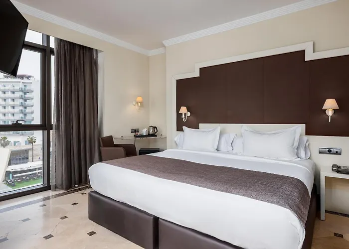 Plaza (adults Only) كاديز