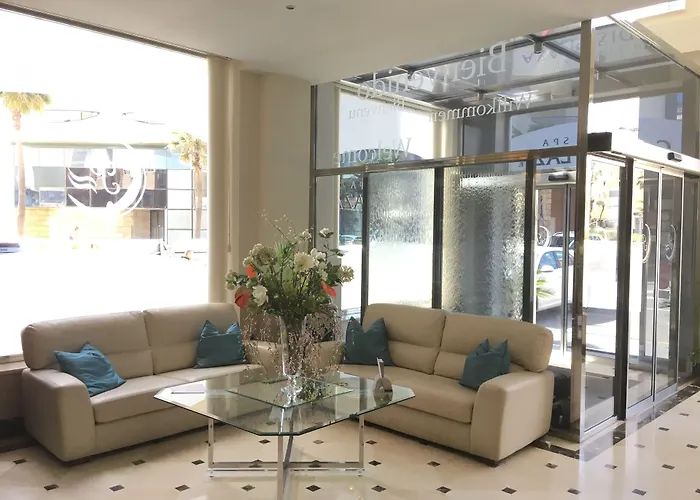 Plaza (adults Only) Hotel