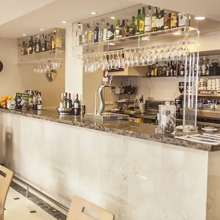 加的斯广场spa酒店 酒店