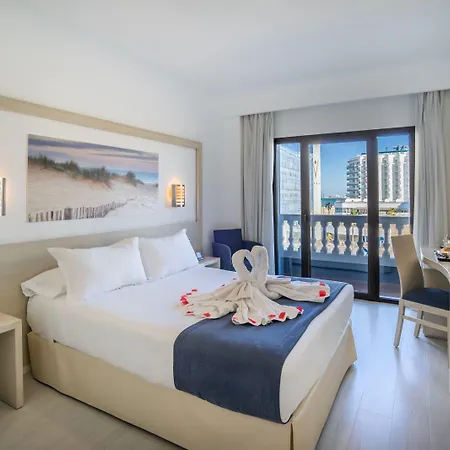 Plaza (adults Only) Hotell 4*