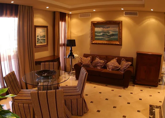 Hotel Plaza (adults Only)