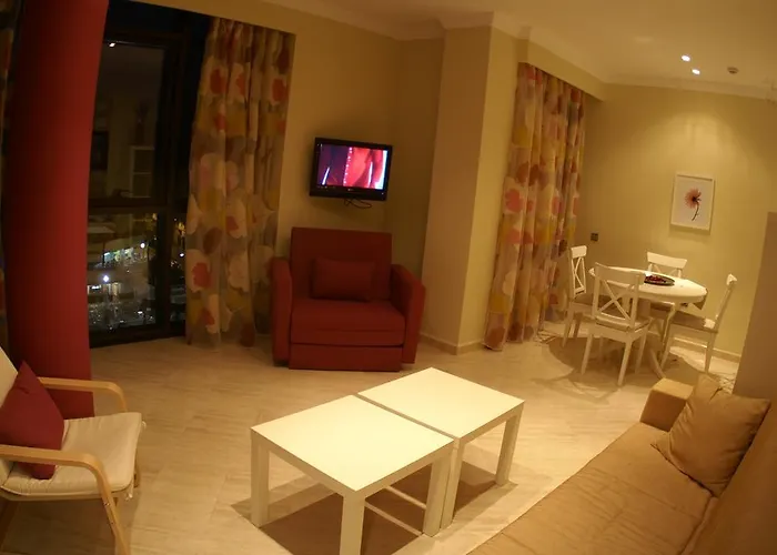 Plaza (adults Only) Hotel 4*