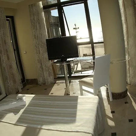 Otel Plaza (adults Only) 4*