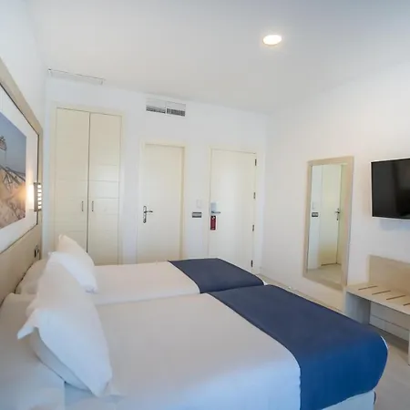 Ξενοδοχείο Plaza (adults Only) 4*