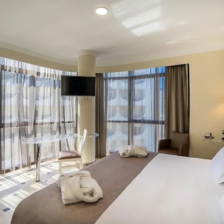 Ξενοδοχείο Plaza (adults Only) 4*
