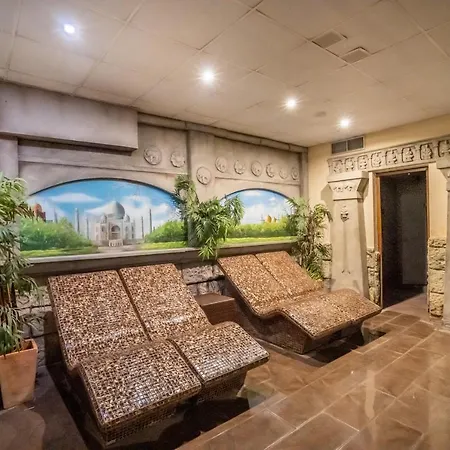 Otel Plaza (adults Only)
