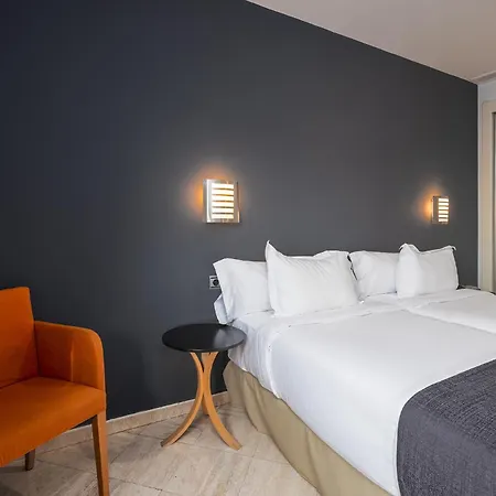 Hotel Plaza (adults Only)