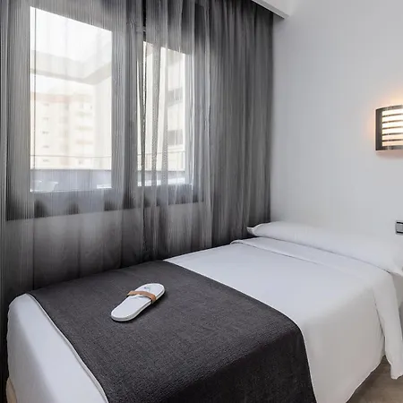 Ξενοδοχείο Plaza (adults Only) 4*